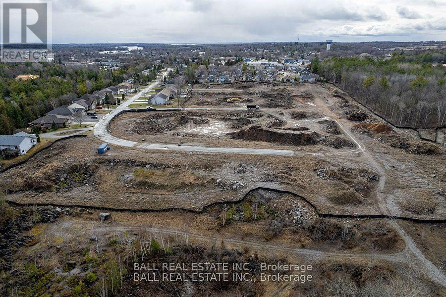 38 Hemlock Crescent, Kawartha Lakes (Bobcaygeon), Ontario  K0M 1A0 - Photo 19 - X12494818