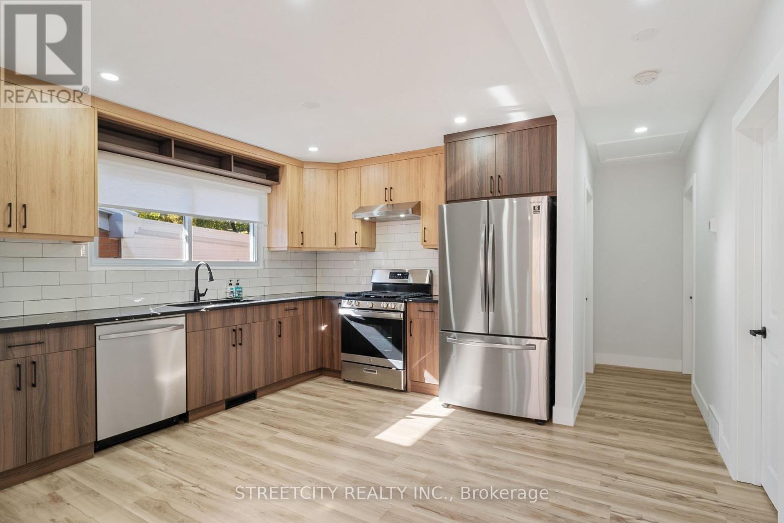 53 Susan Avenue, London East, Ontario  N5V 2G1 - Photo 8 - X12494776