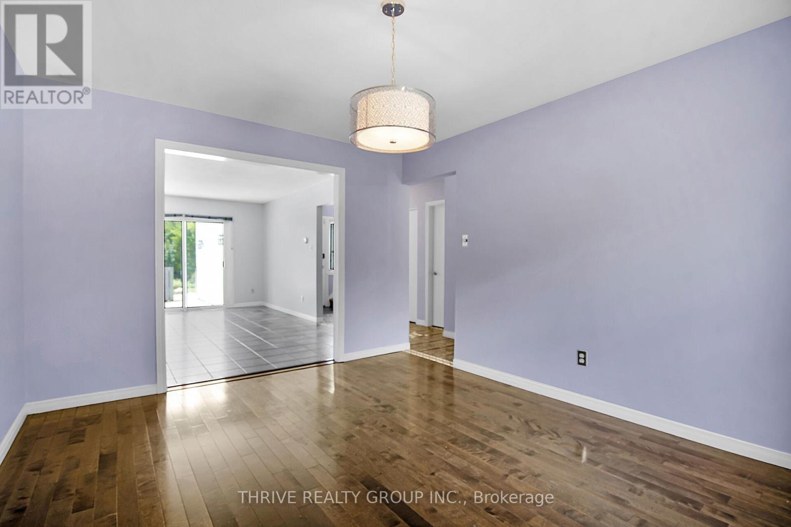 663 Woodcrest Boulevard, London South (South M), Ontario  N6K 1P8 - Photo 10 - X12494808