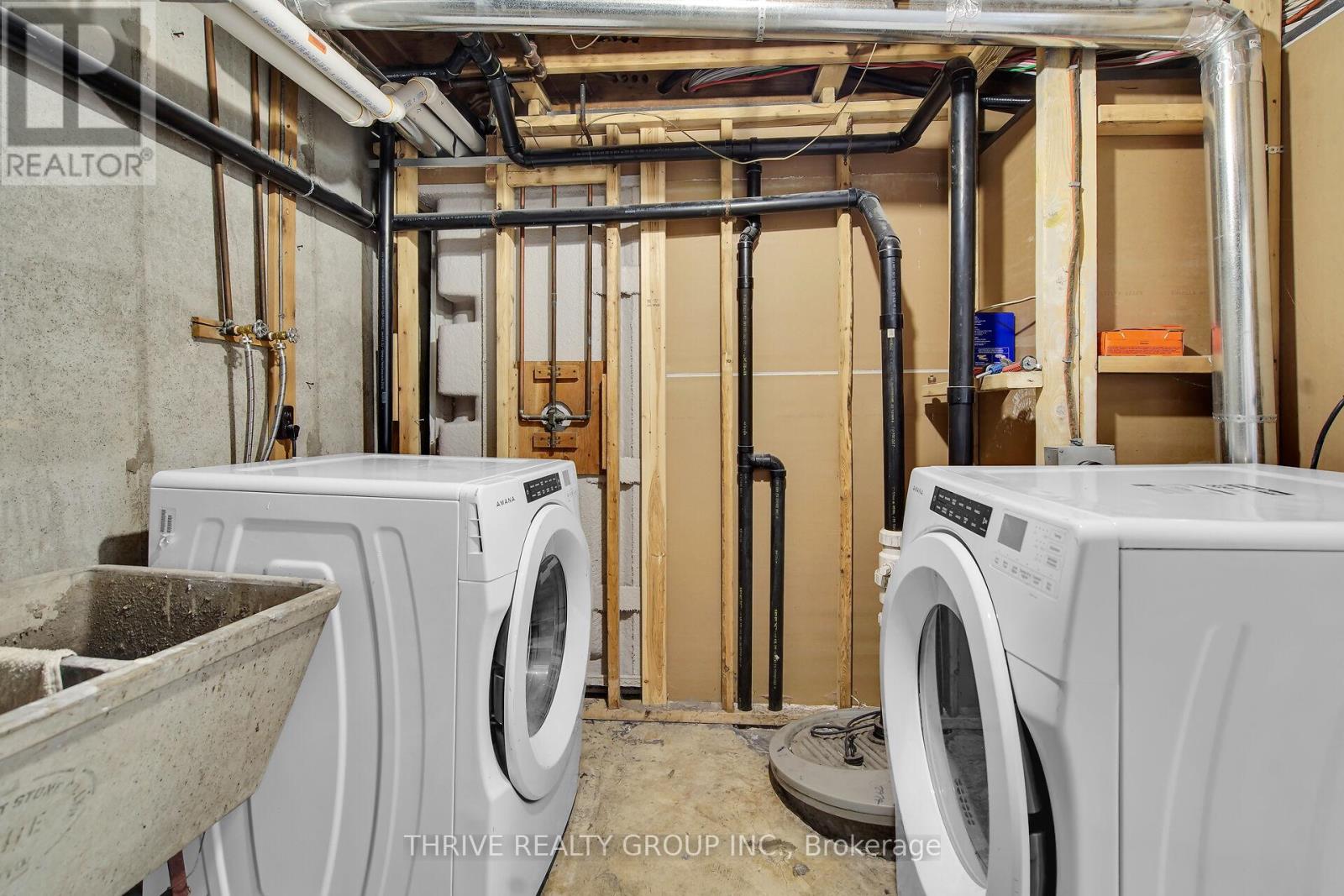 663 Woodcrest Boulevard, London South (South M), Ontario  N6K 1P8 - Photo 33 - X12494808