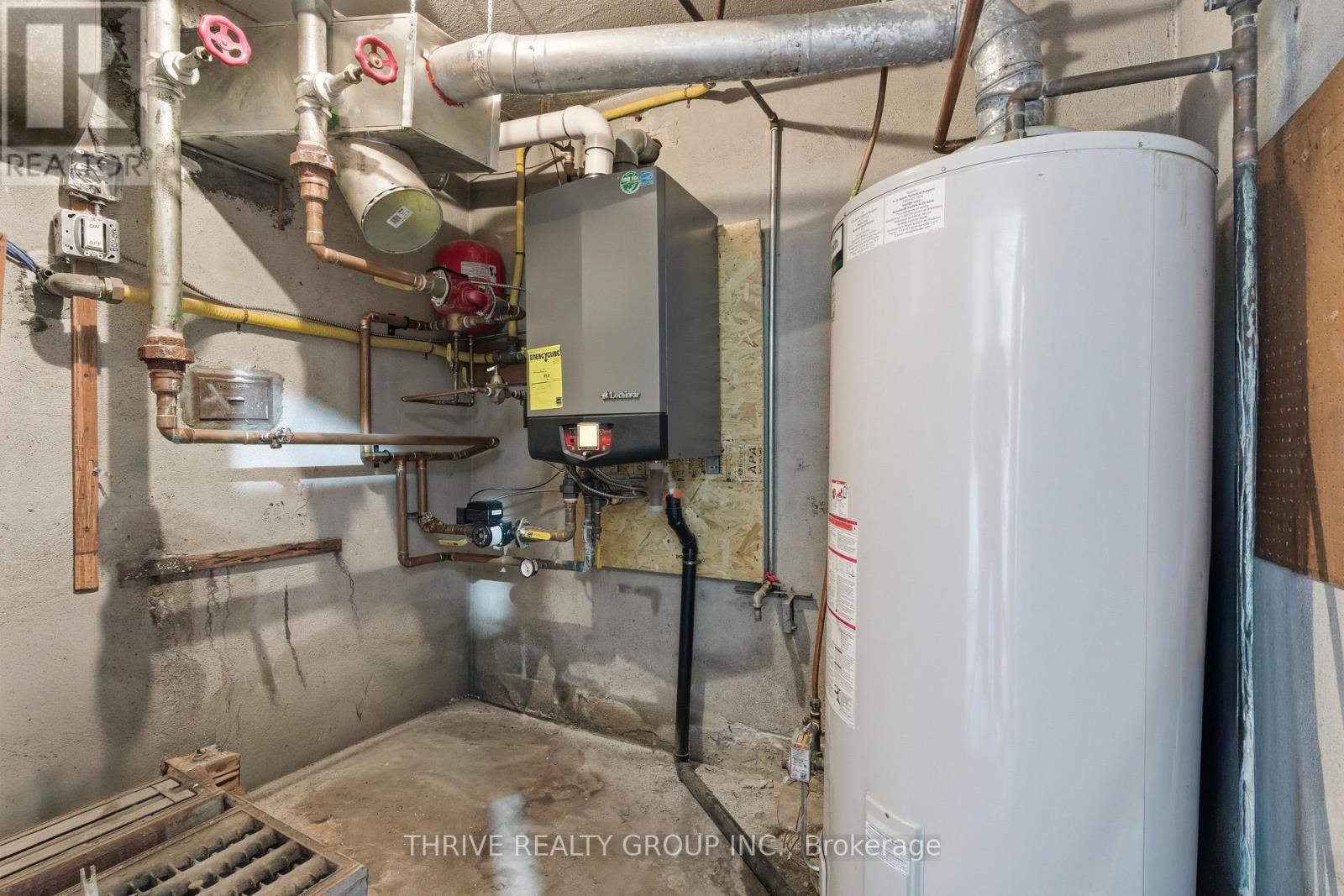 139 Godfrey Drive, London East (East D), Ontario  N5V 2E8 - Photo 12 - X12494896