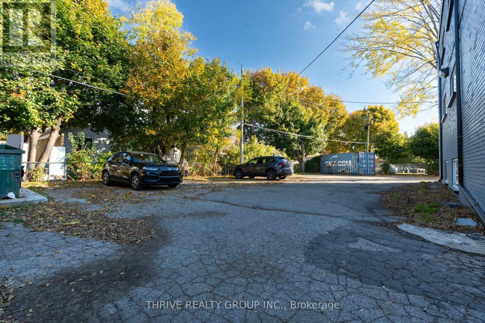 139 Godfrey Drive, London East (East D), Ontario  N5V 2E8 - Photo 5 - X12494896