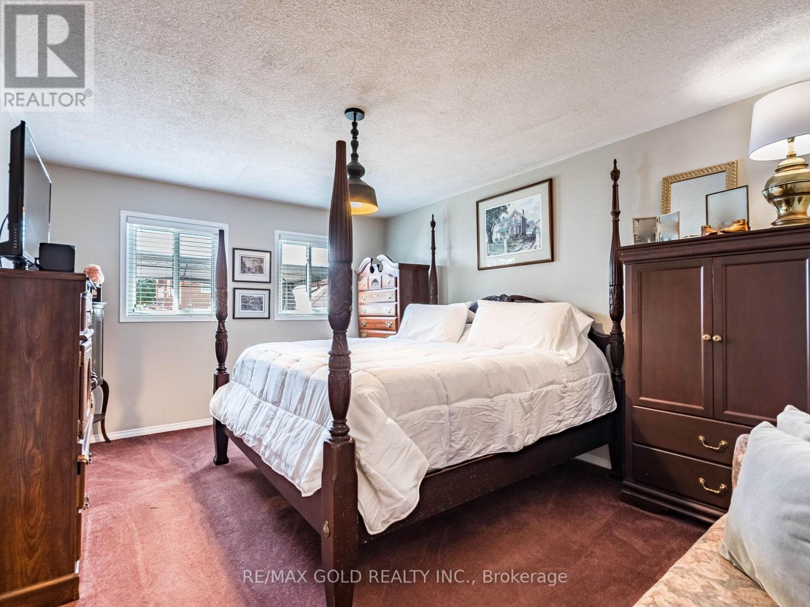 98 Springview Drive, Brampton, Ontario  L6X 4L1 - Photo 14 - W12494690