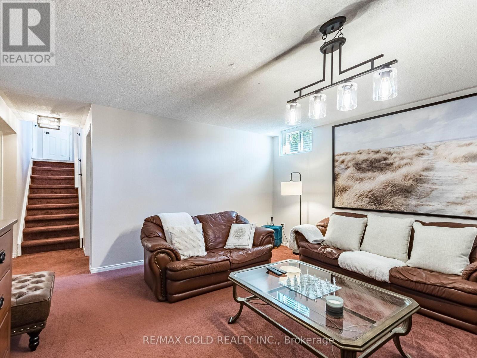 98 Springview Drive, Brampton, Ontario  L6X 4L1 - Photo 20 - W12494690