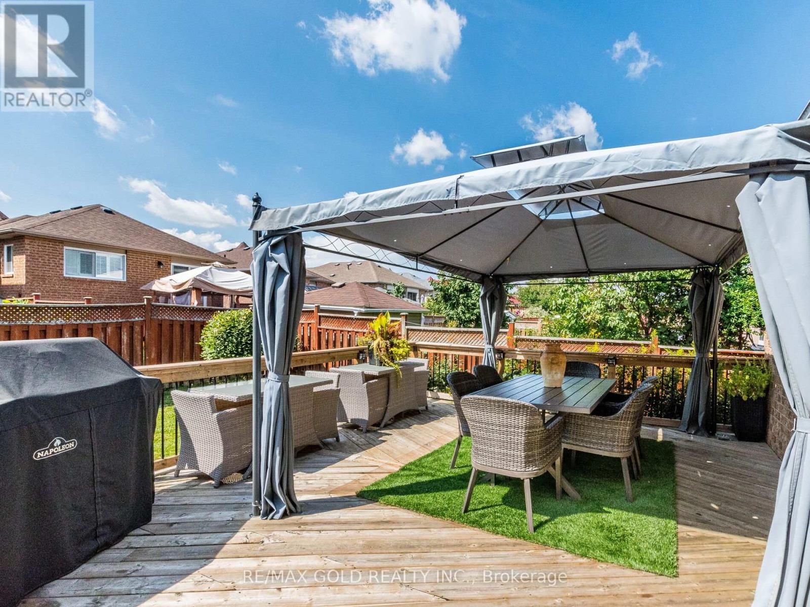 98 Springview Drive, Brampton, Ontario  L6X 4L1 - Photo 28 - W12494690