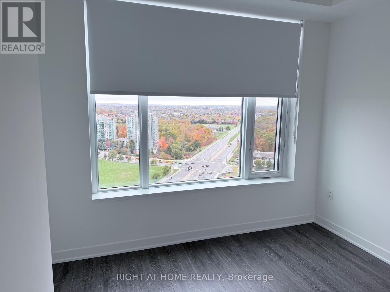 2109 - 2495 Eglinton Avenue W, Mississauga, Ontario  L5M 2T2 - Photo 11 - W12494732