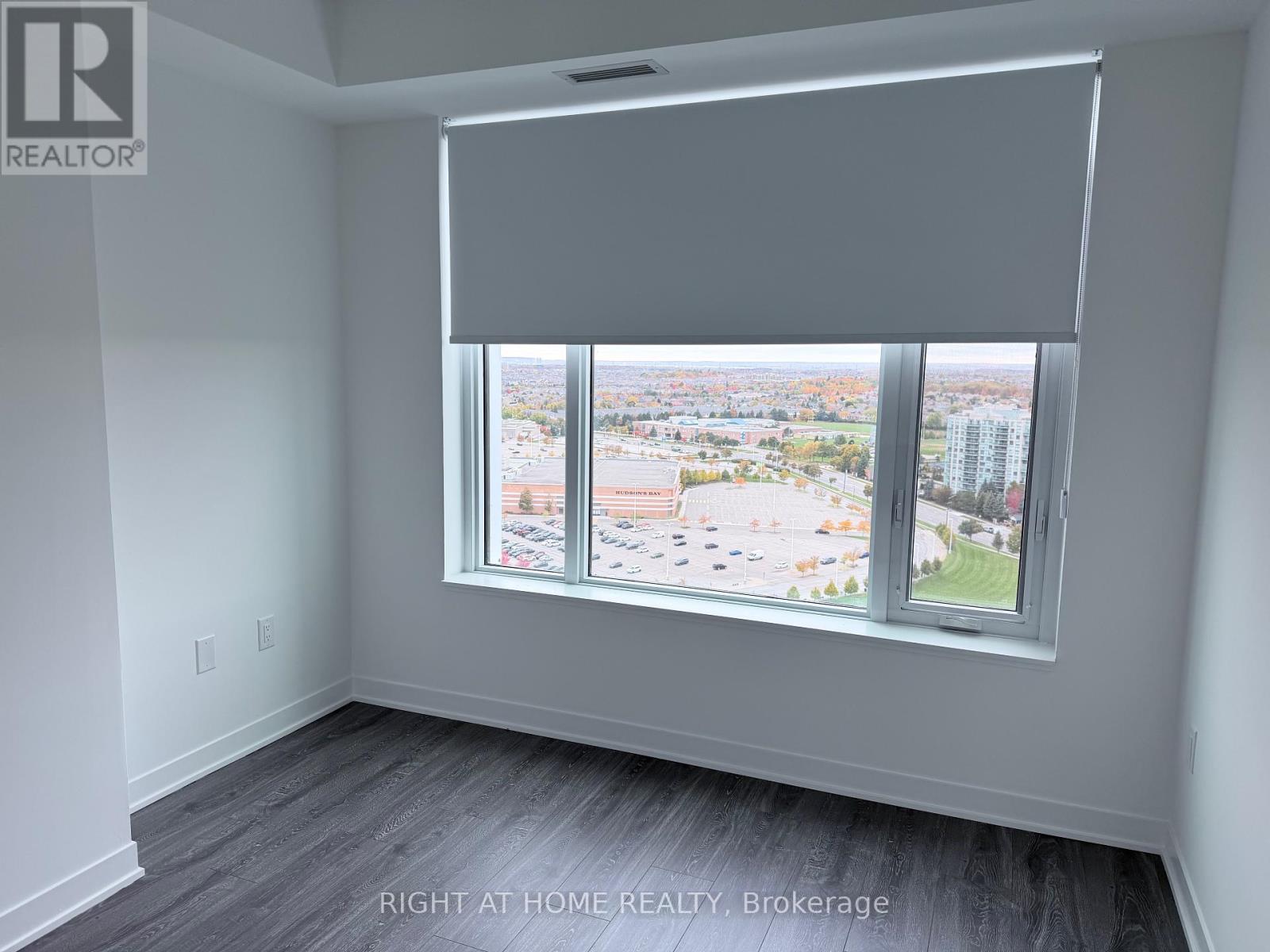 2109 - 2495 Eglinton Avenue W, Mississauga, Ontario  L5M 2T2 - Photo 8 - W12494732