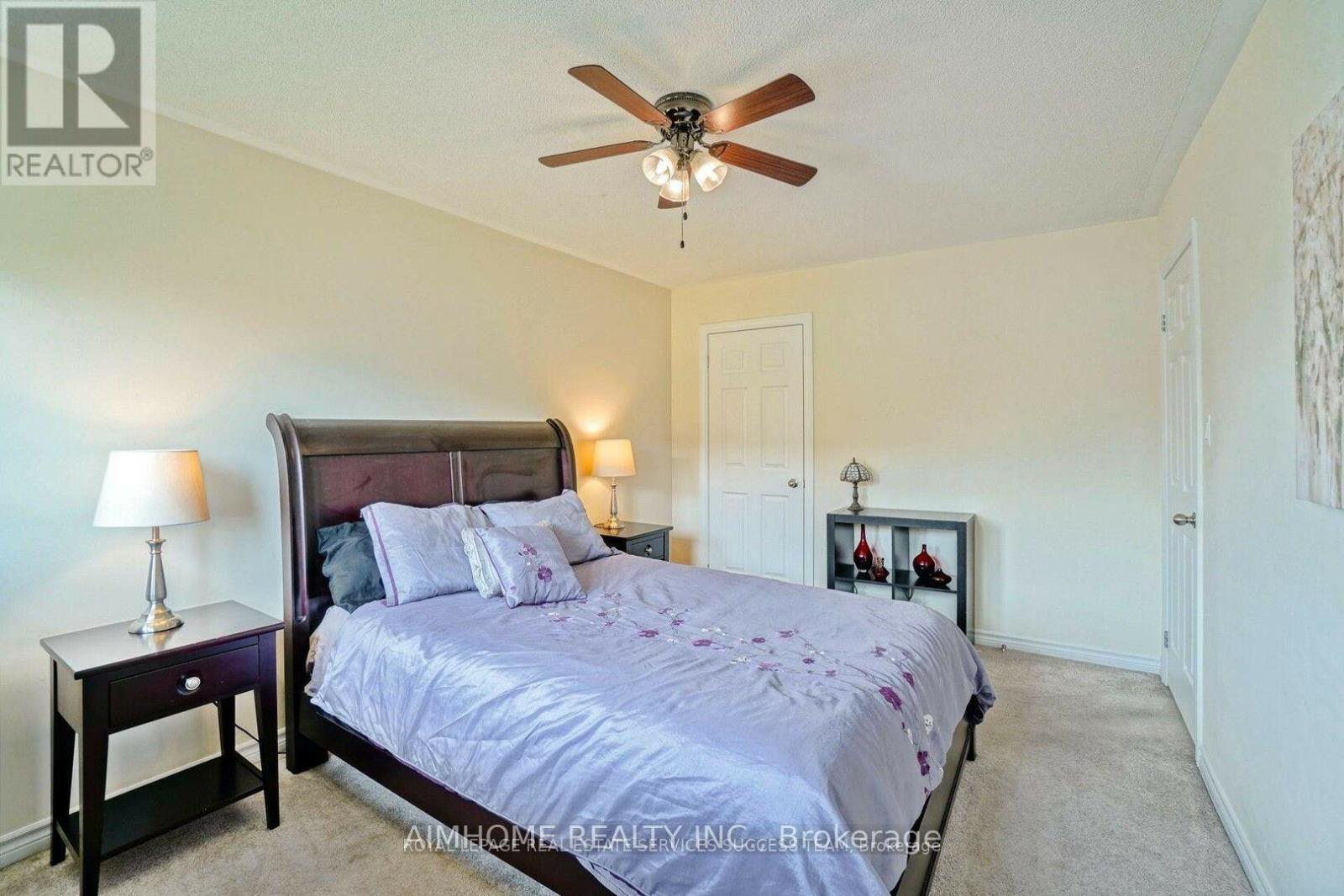 1054 Ryckman Common, Burlington, Ontario  L7R 0B6 - Photo 21 - W12494740