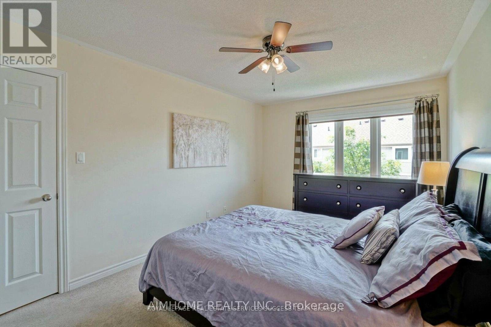 1054 Ryckman Common, Burlington, Ontario  L7R 0B6 - Photo 30 - W12494740