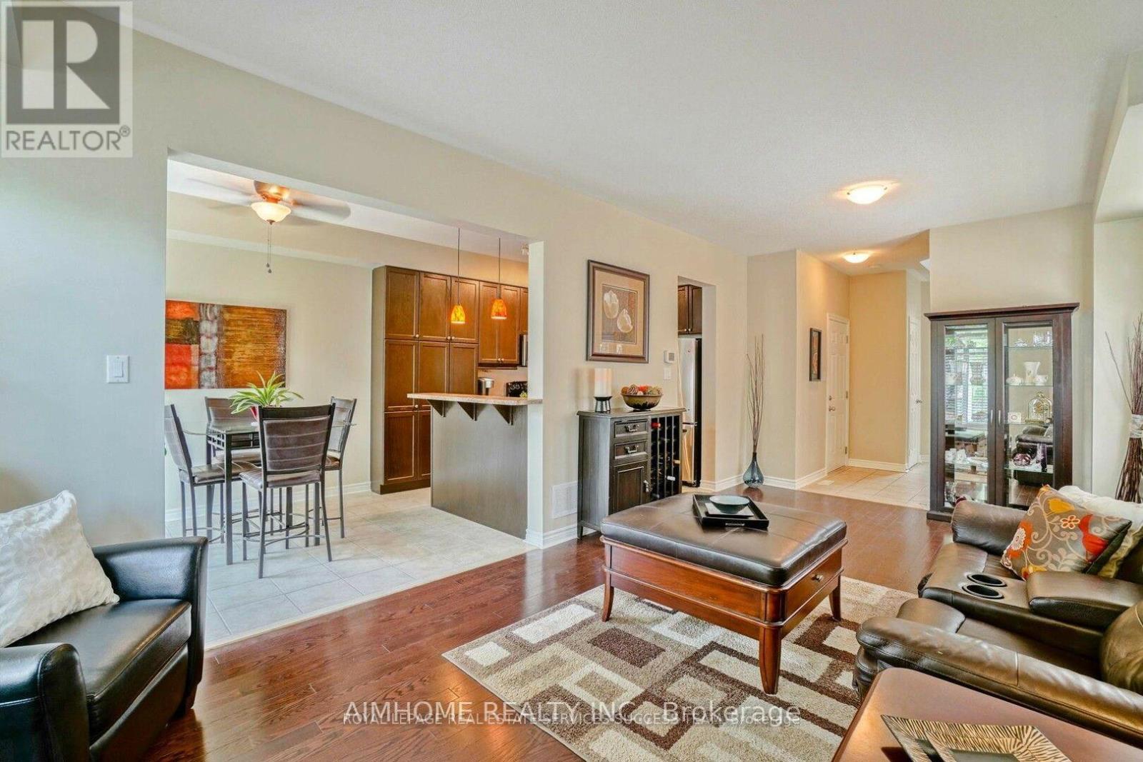 1054 Ryckman Common, Burlington, Ontario  L7R 0B6 - Photo 8 - W12494740