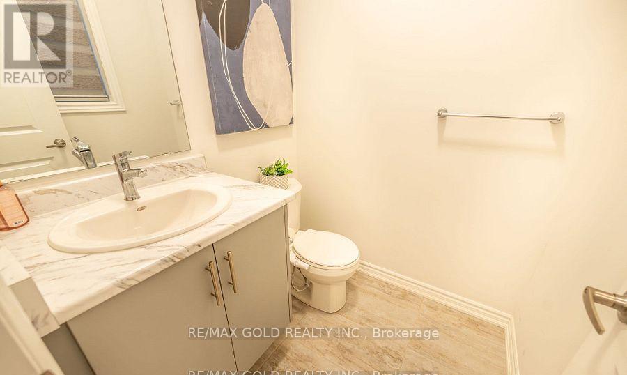 35 Academy Drive, Brampton, Ontario  L6P 3C9 - Photo 19 - W12494750