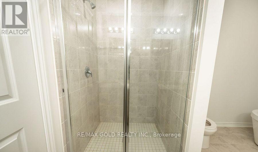 35 Academy Drive, Brampton, Ontario  L6P 3C9 - Photo 33 - W12494750