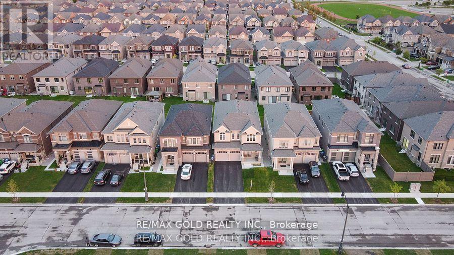 35 Academy Drive, Brampton, Ontario  L6P 3C9 - Photo 39 - W12494750