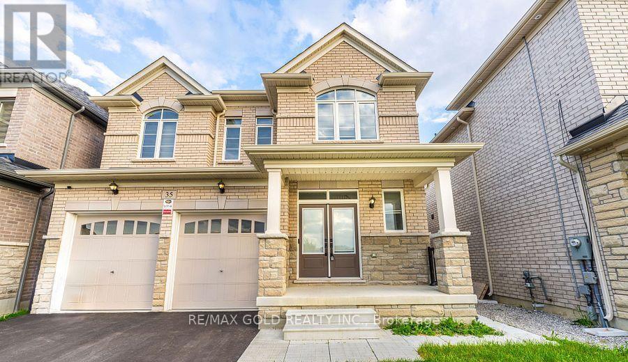 35 Academy Drive, Brampton, Ontario  L6P 3C9 - Photo 4 - W12494750
