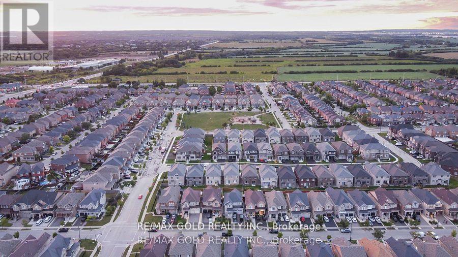 35 Academy Drive, Brampton, Ontario  L6P 3C9 - Photo 41 - W12494750