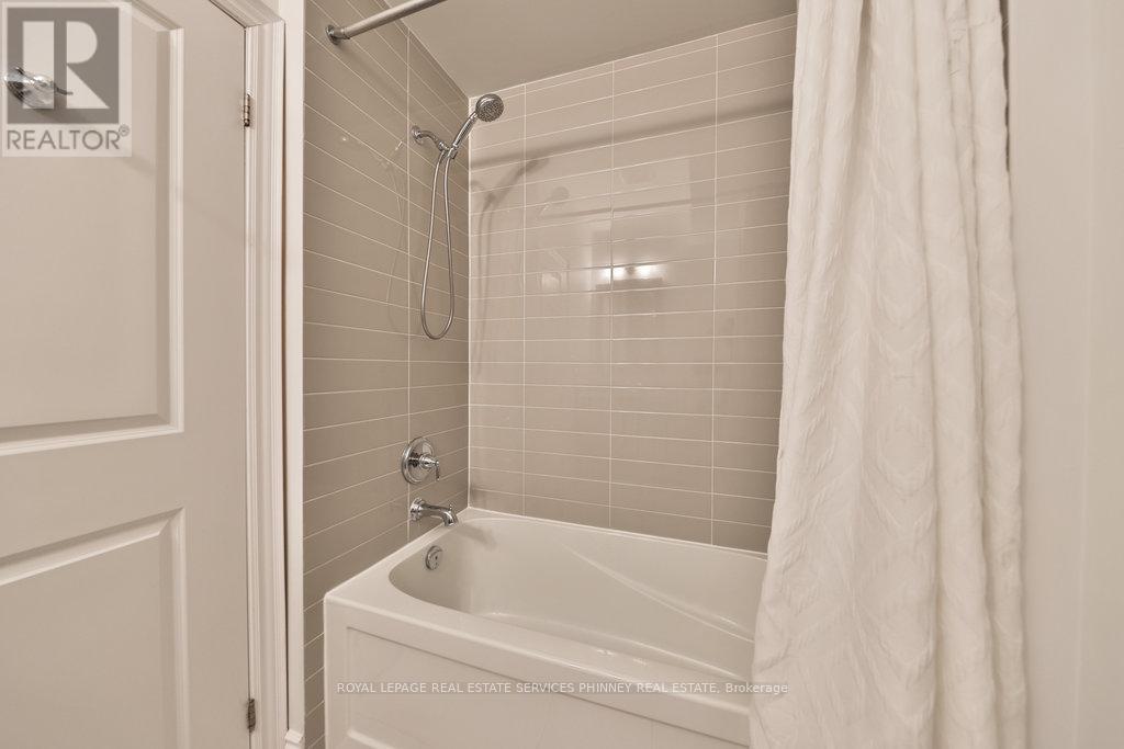 7 - 2160 Trafalgar Road, Oakville, Ontario  L6H 7H2 - Photo 21 - W12494762