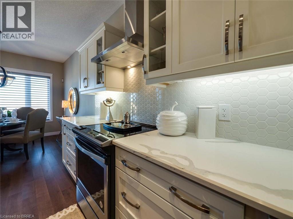 32 Patten Drive, St. George, Ontario  N0E 1N0 - Photo 12 - 40784636