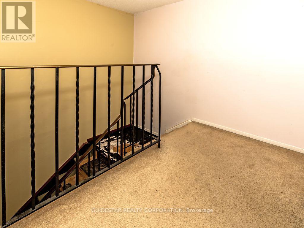 122 Renova Private, Ottawa, Ontario  K1G 4C6 - Photo 13 - X12494822