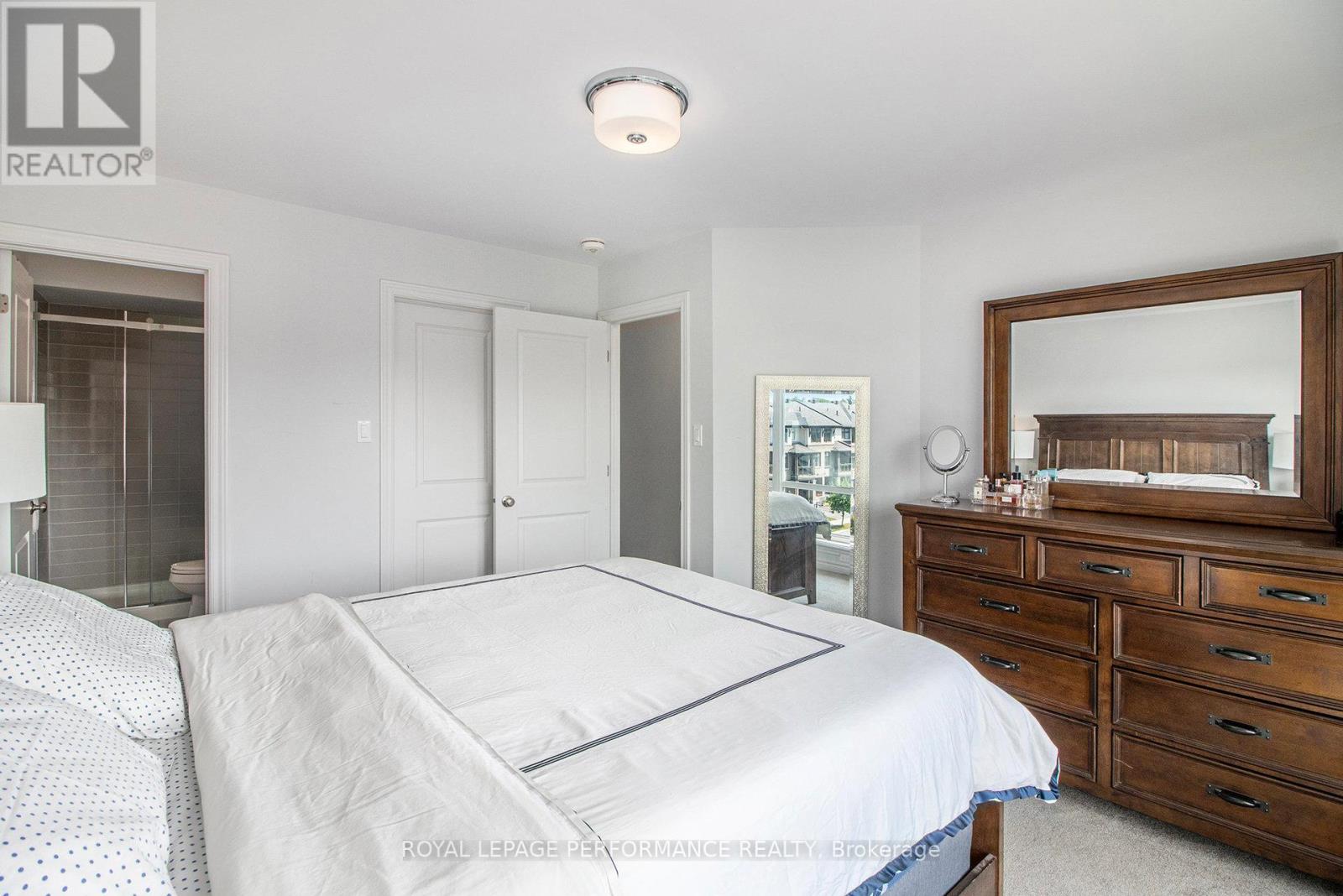 84 Carabiner Private, Ottawa, Ontario  K1W 0L7 - Photo 12 - X12494858