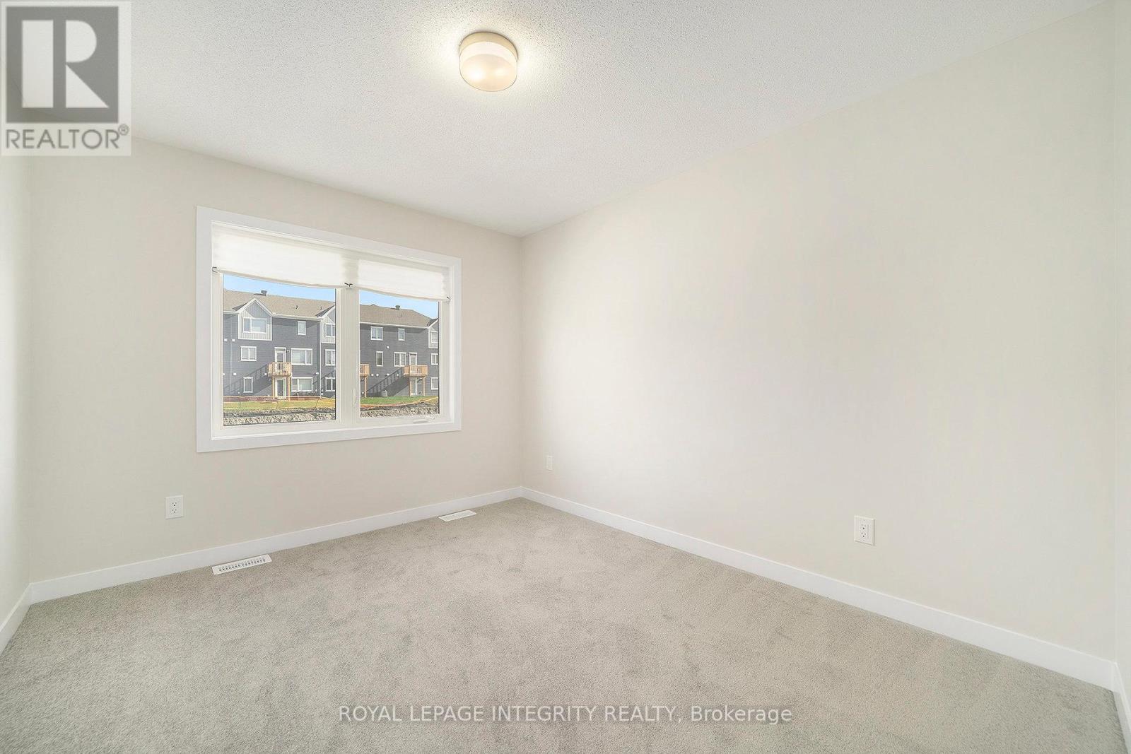 684 Expansion Road, Ottawa, Ontario  K2J 7G4 - Photo 8 - X12494878