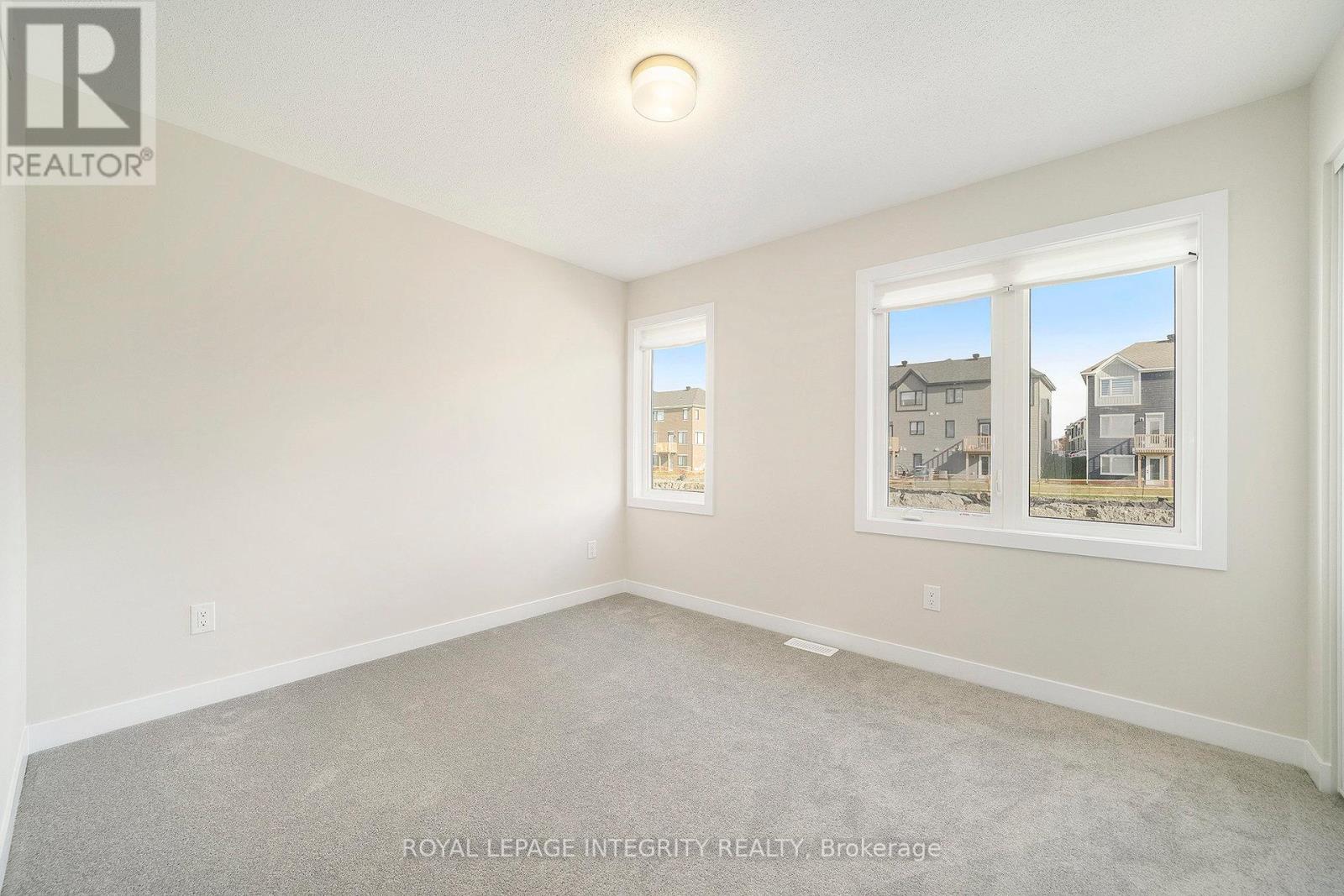 684 Expansion Road, Ottawa, Ontario  K2J 7G4 - Photo 9 - X12494878