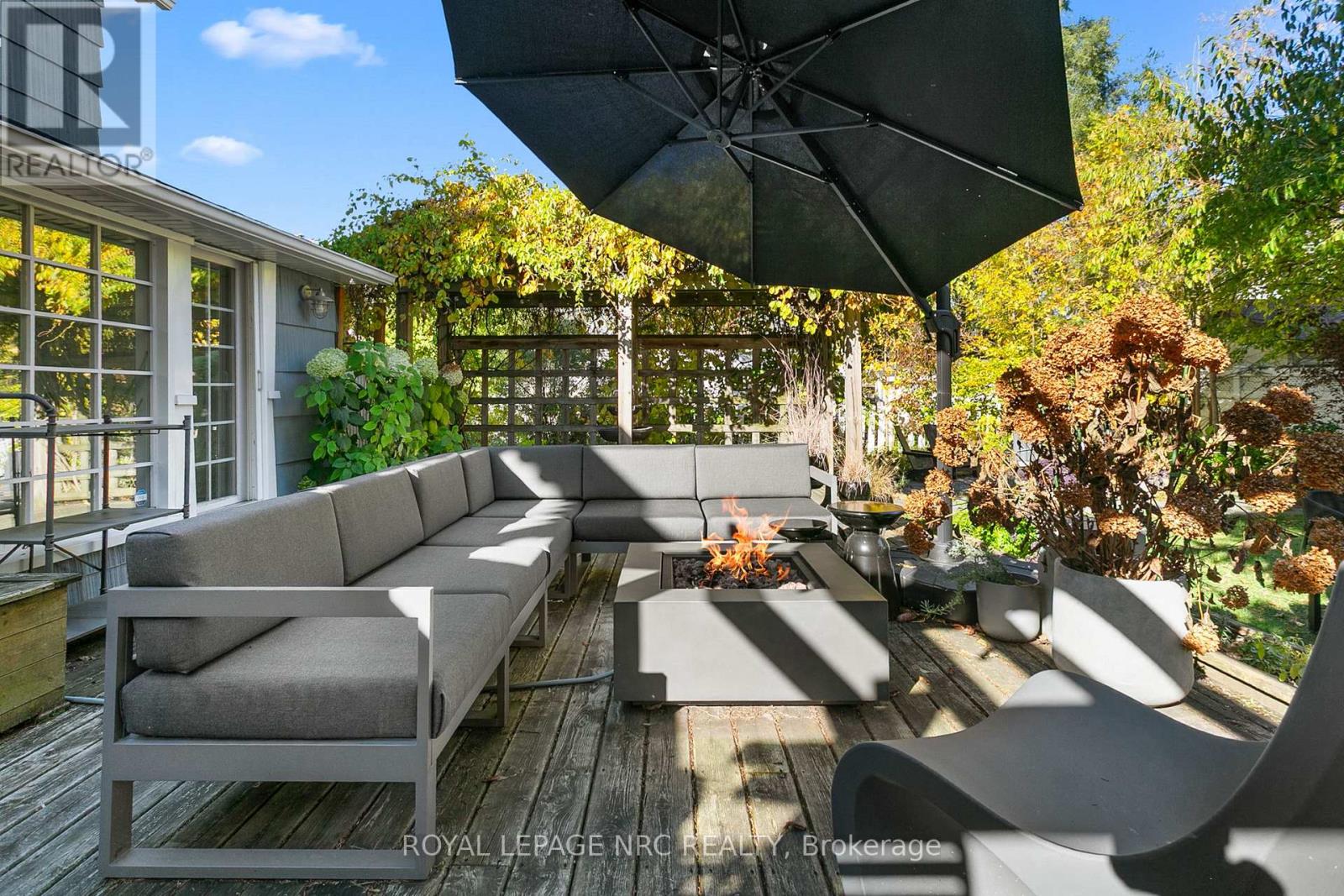 391 Cambridge Road W, Fort Erie (Crystal Beach), Ontario  L0S 1B0 - Photo 19 - X12494798