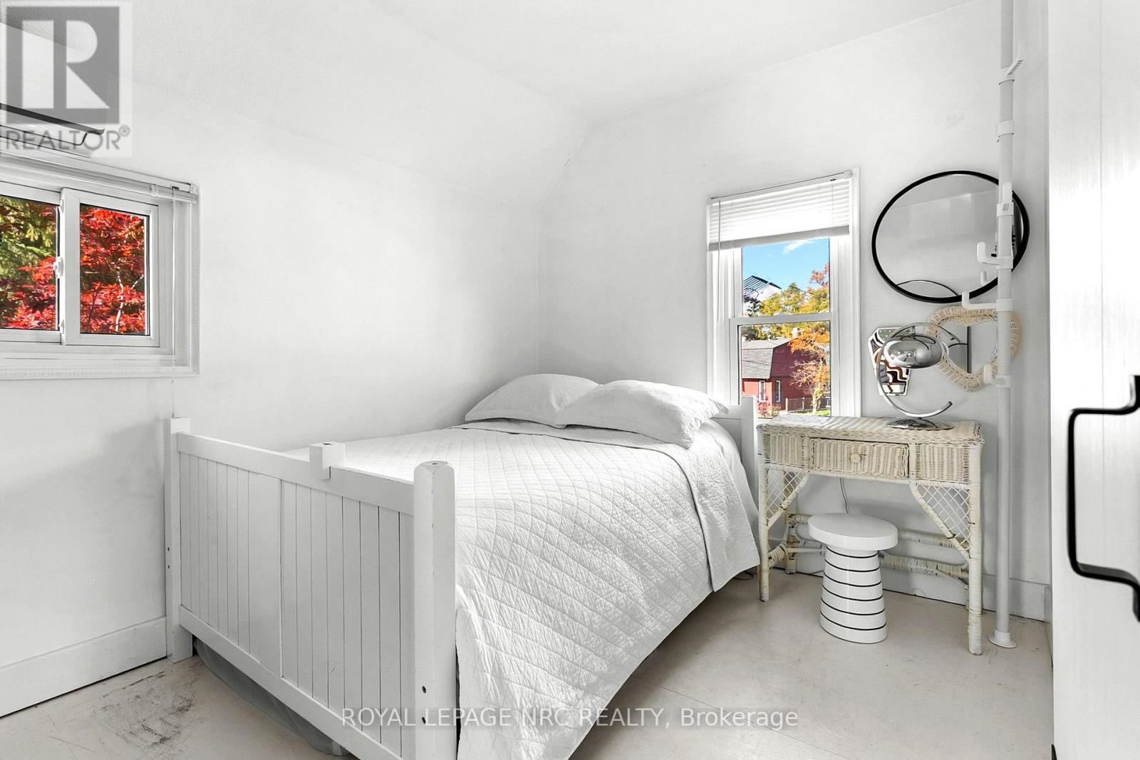 391 Cambridge Road W, Fort Erie (Crystal Beach), Ontario  L0S 1B0 - Photo 29 - X12494798