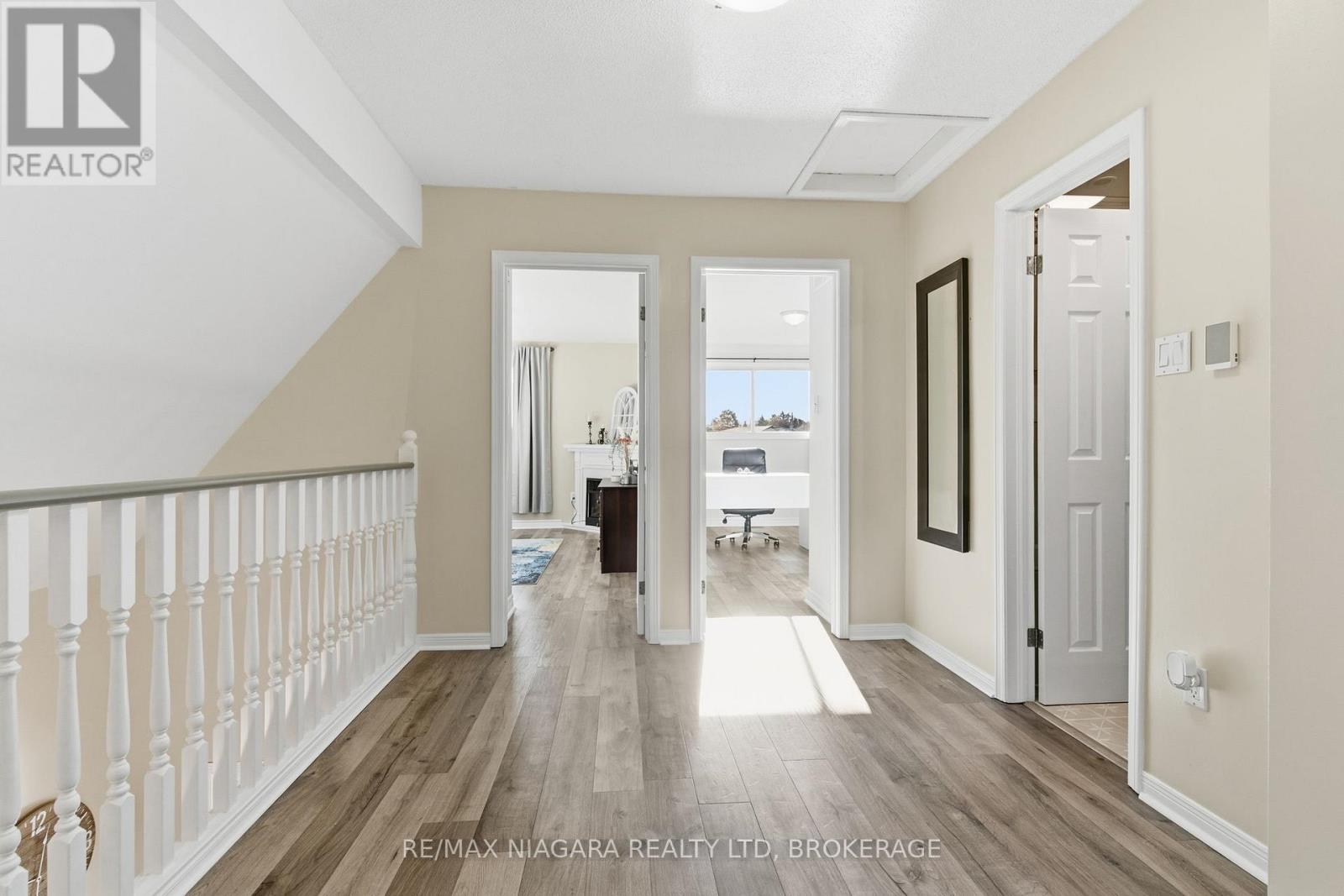 4549 Juniper Court, Lincoln (Beamsville), Ontario  L3J 0C8 - Photo 14 - X12494894