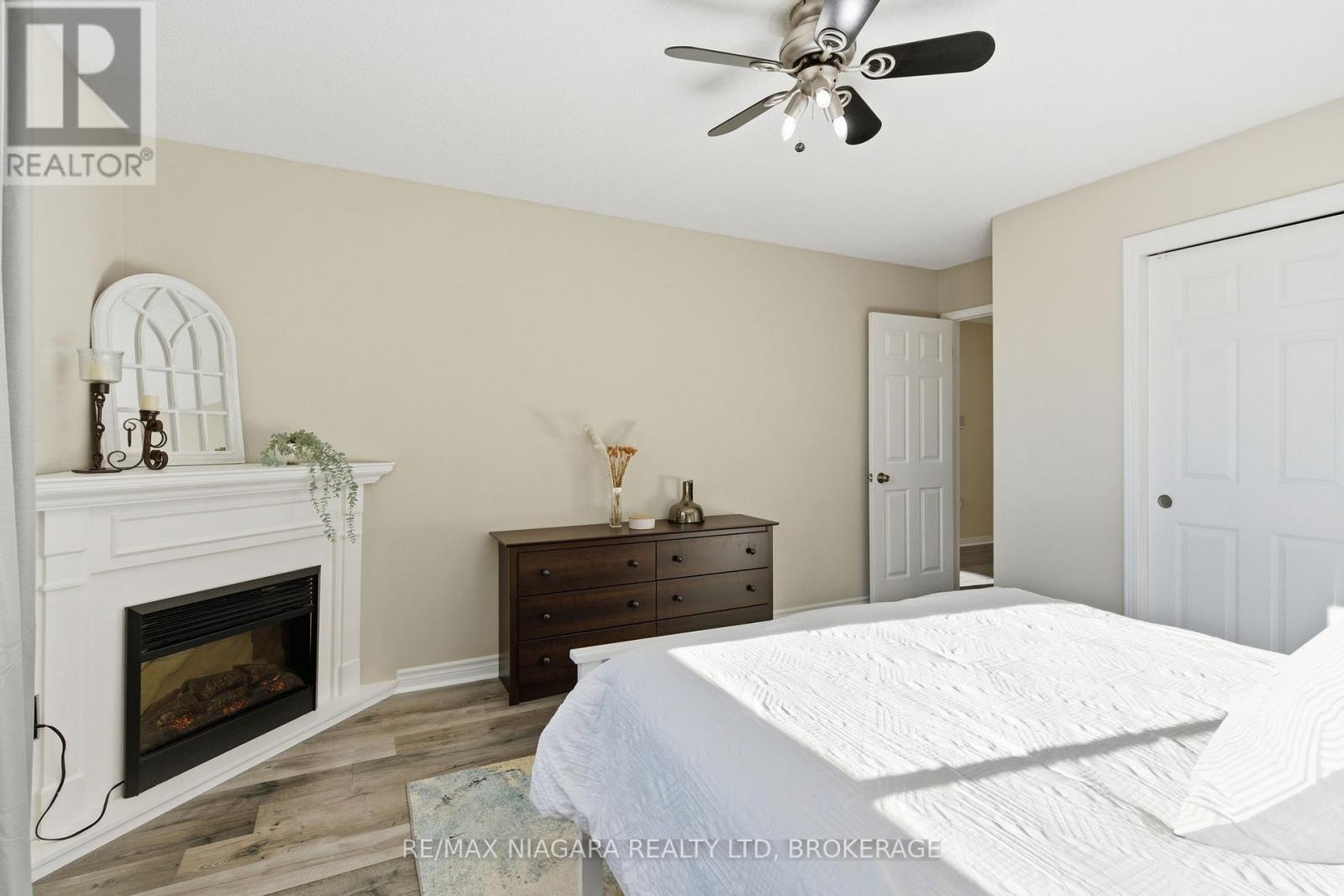 4549 Juniper Court, Lincoln (Beamsville), Ontario  L3J 0C8 - Photo 17 - X12494894