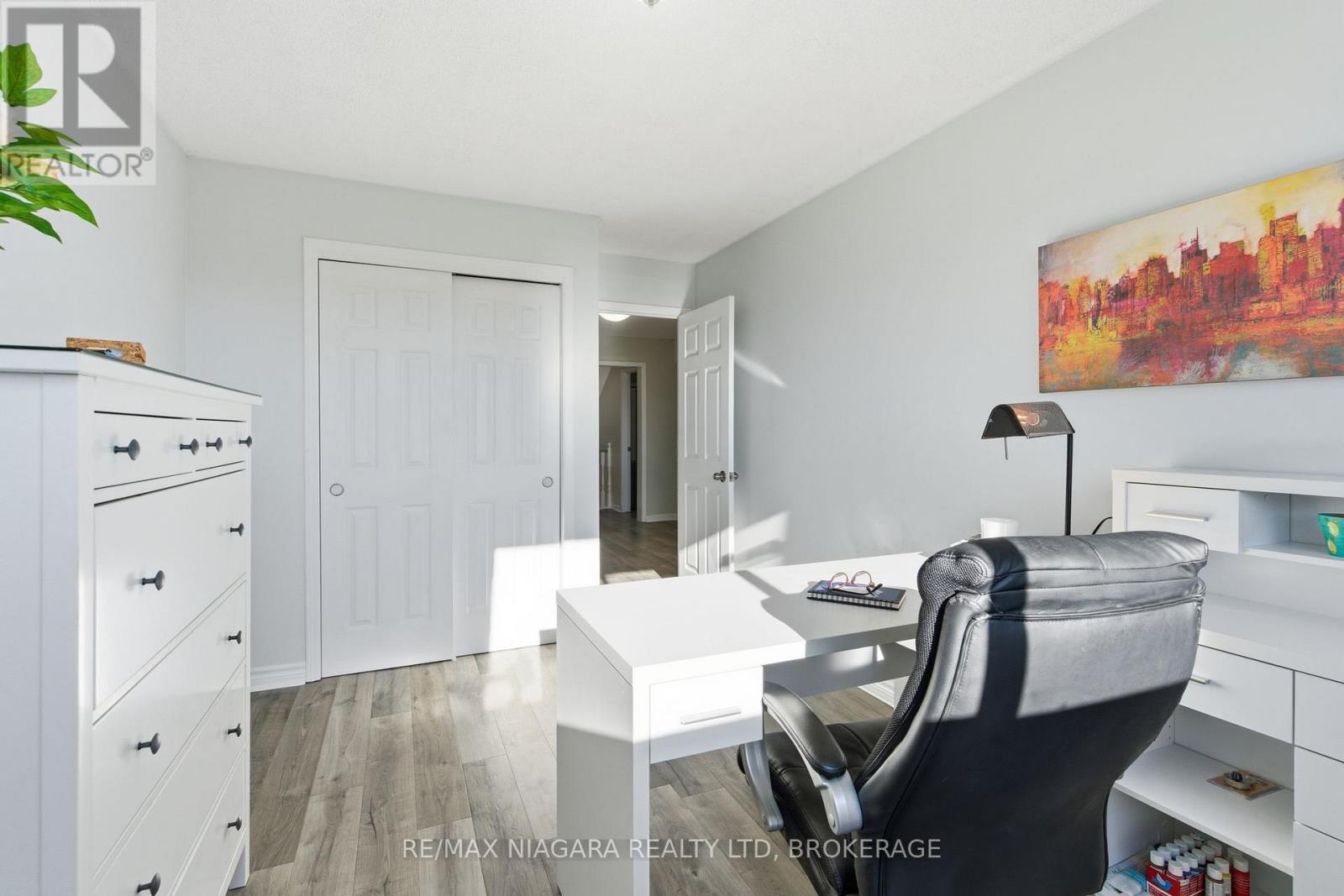 4549 Juniper Court, Lincoln (Beamsville), Ontario  L3J 0C8 - Photo 19 - X12494894