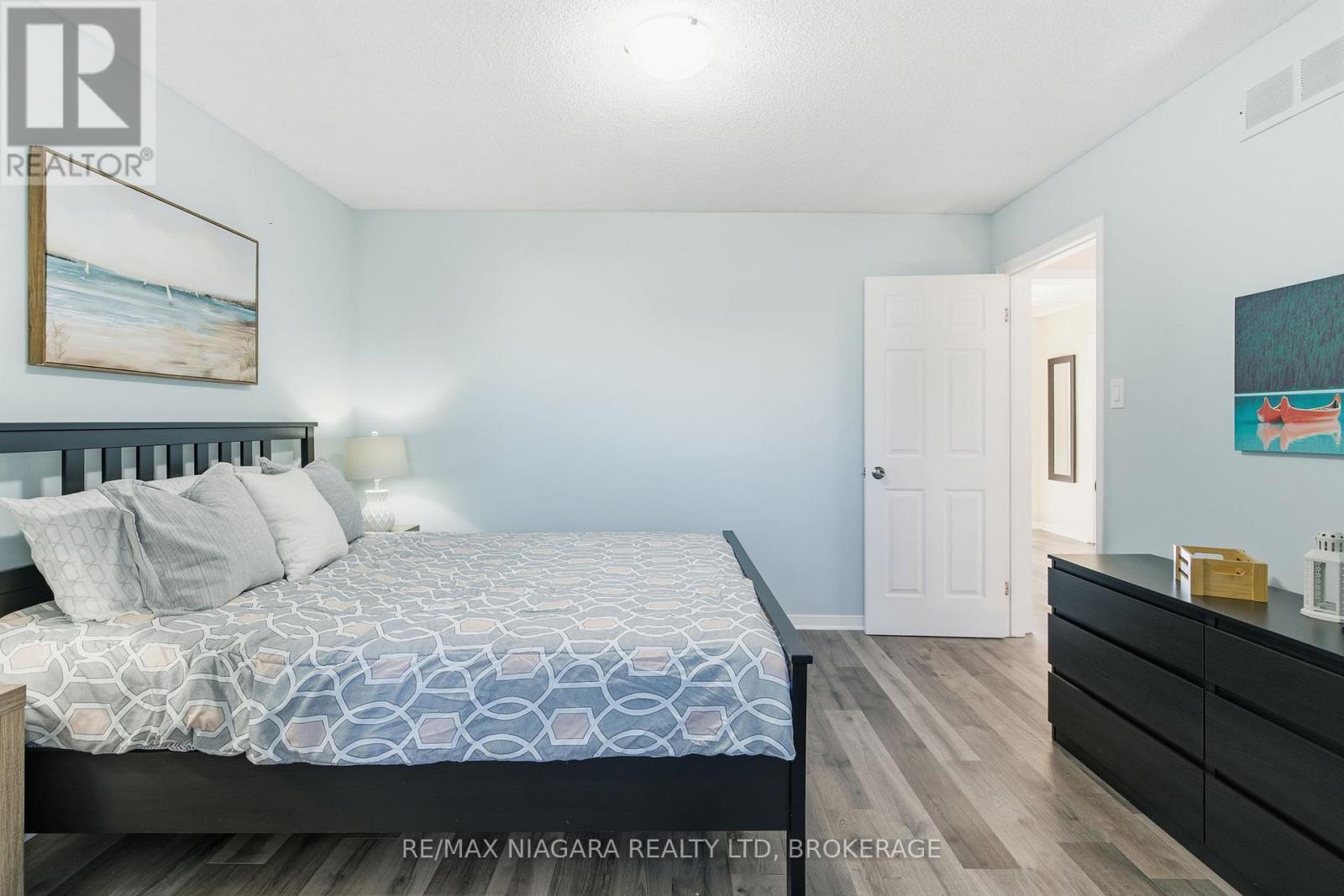 4549 Juniper Court, Lincoln (Beamsville), Ontario  L3J 0C8 - Photo 23 - X12494894