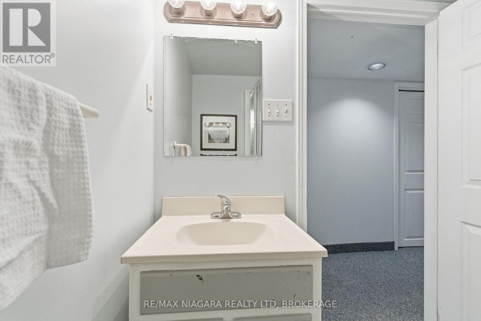 4549 Juniper Court, Lincoln (Beamsville), Ontario  L3J 0C8 - Photo 26 - X12494894