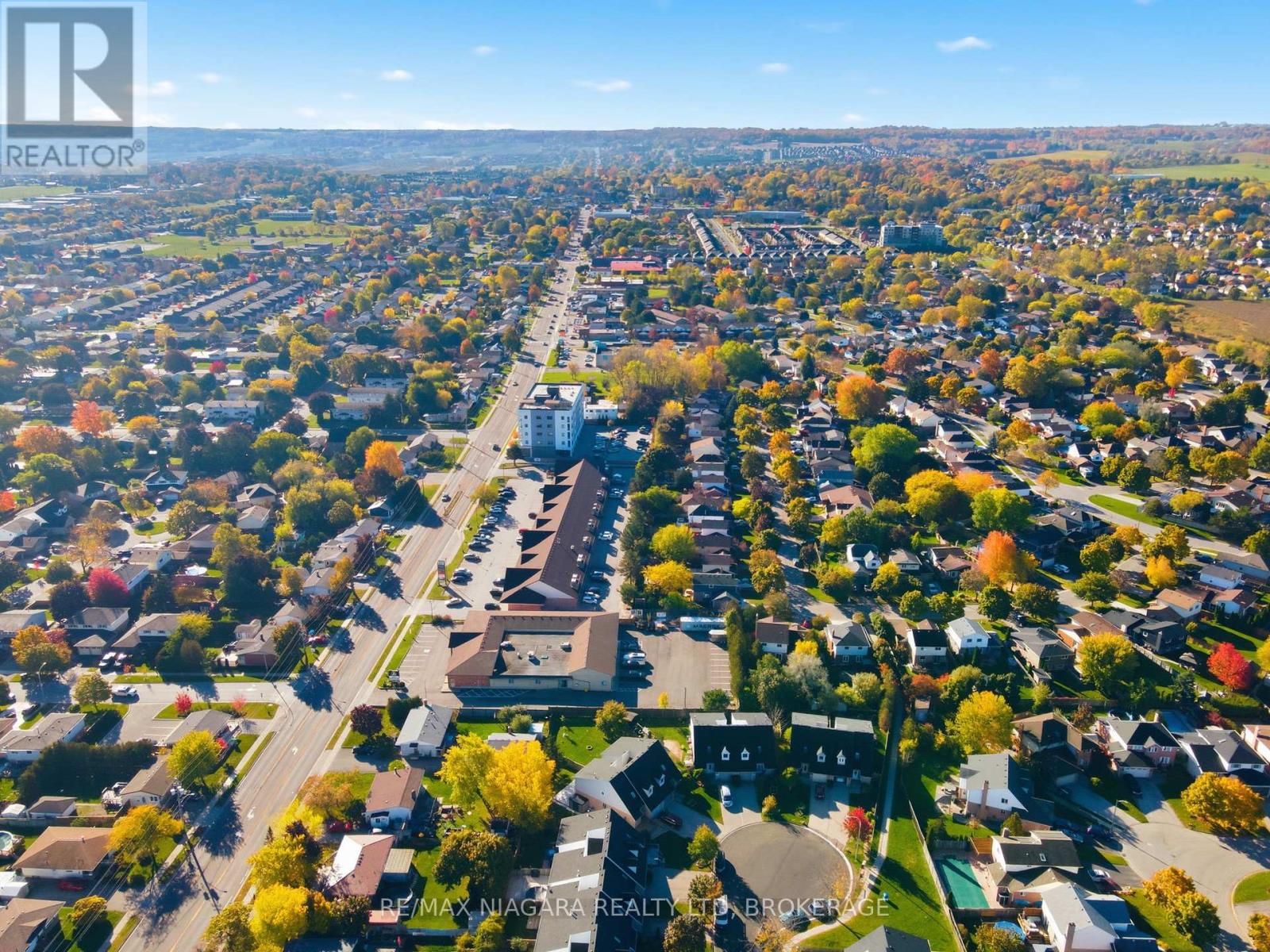 4549 Juniper Court, Lincoln (Beamsville), Ontario  L3J 0C8 - Photo 38 - X12494894