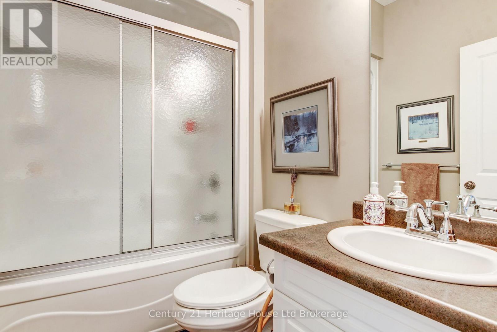 596 Lakeview Drive, Woodstock, Ontario  N4T 0A5 - Photo 22 - X12494852