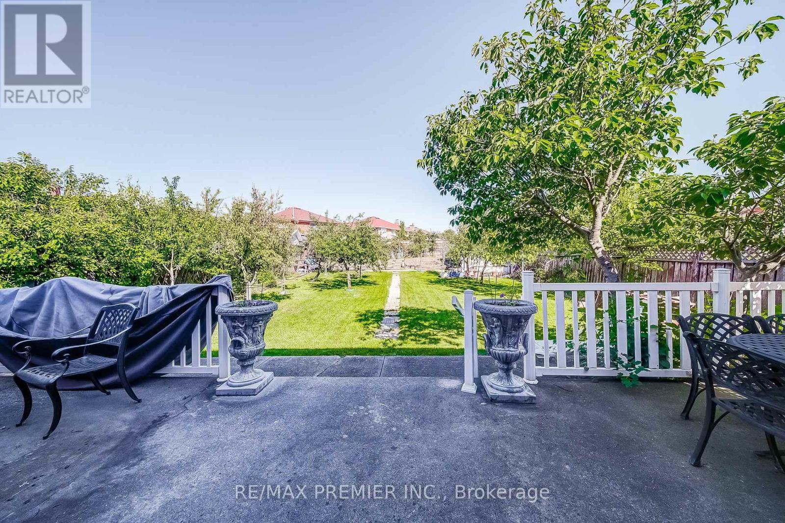 300 Belview Avenue, Vaughan, Ontario  L4L 7V7 - Photo 28 - N12442678