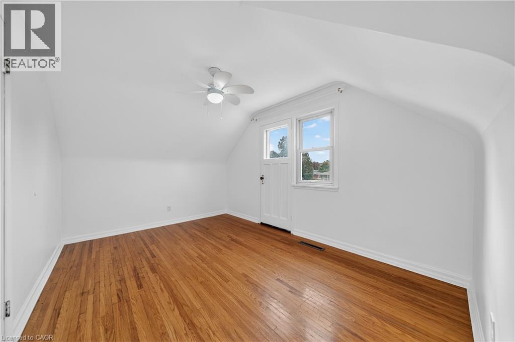421 East 36th Street, Hamilton, Ontario  L8V 4A3 - Photo 27 - 40784240