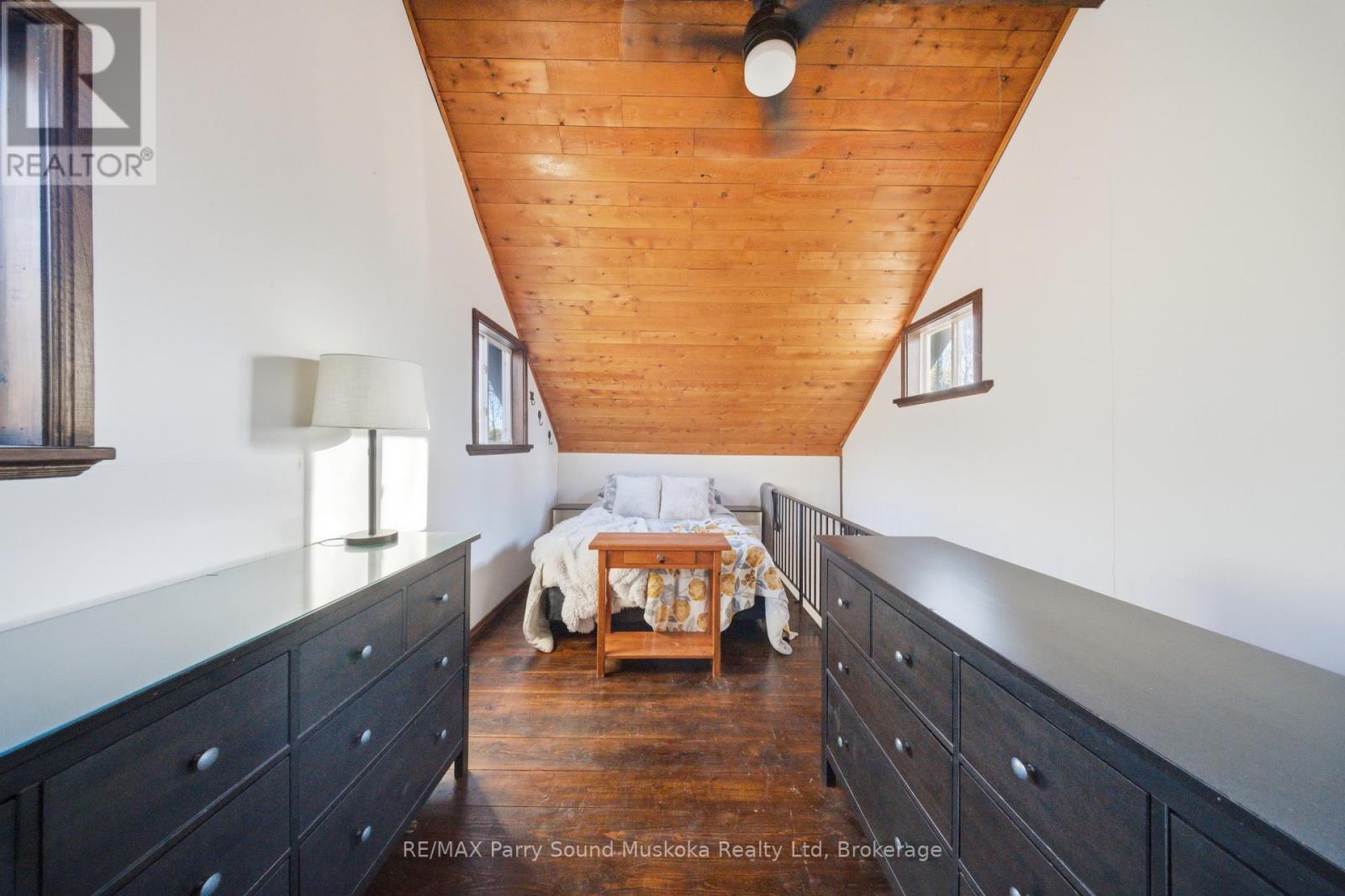 520 Centre Road, Mckellar, Ontario  P2A 0B4 - Photo 15 - X12494882