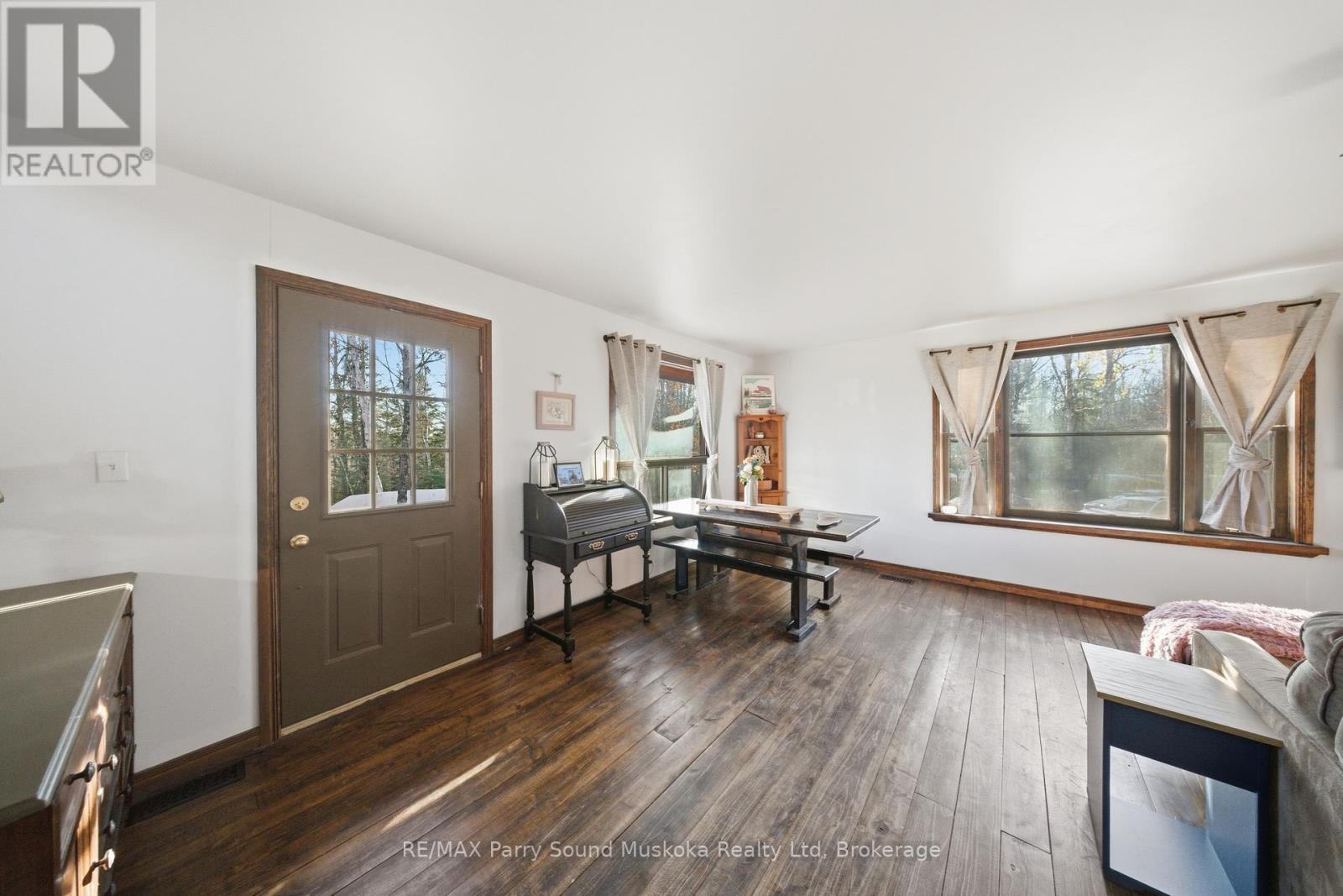 520 Centre Road, Mckellar, Ontario  P2A 0B4 - Photo 20 - X12494882