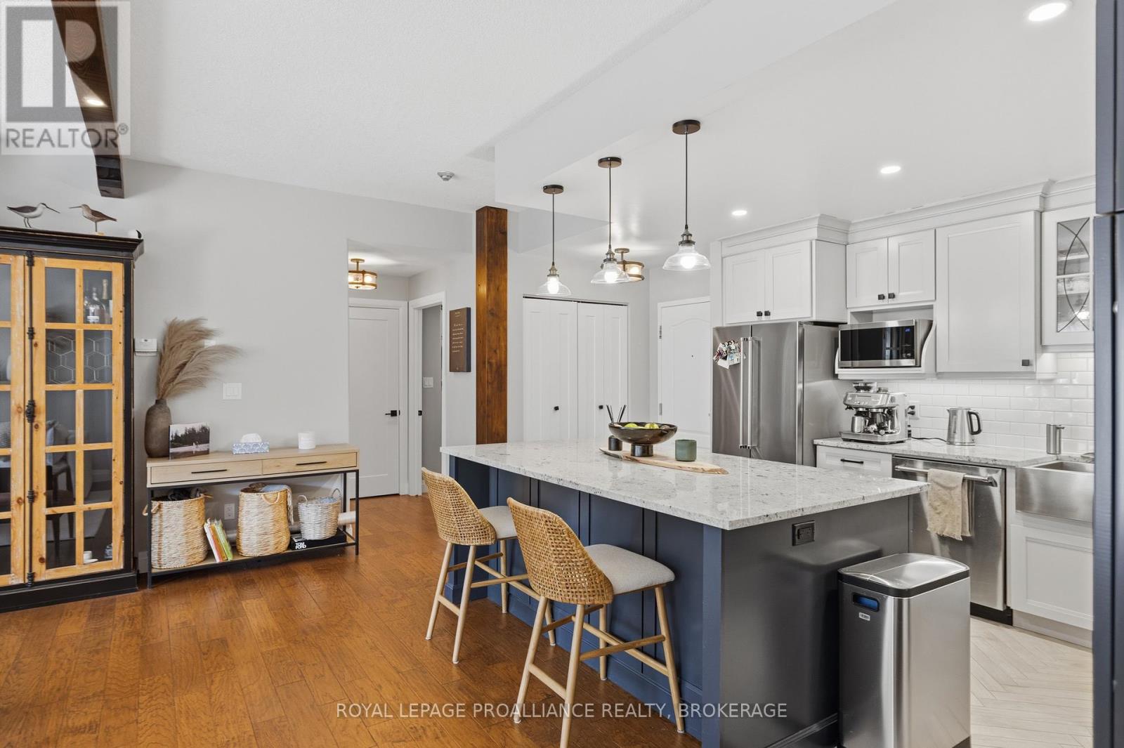 205 - 350 Wellington Street, Kingston, Ontario  K7K 7J7 - Photo 10 - X12494760