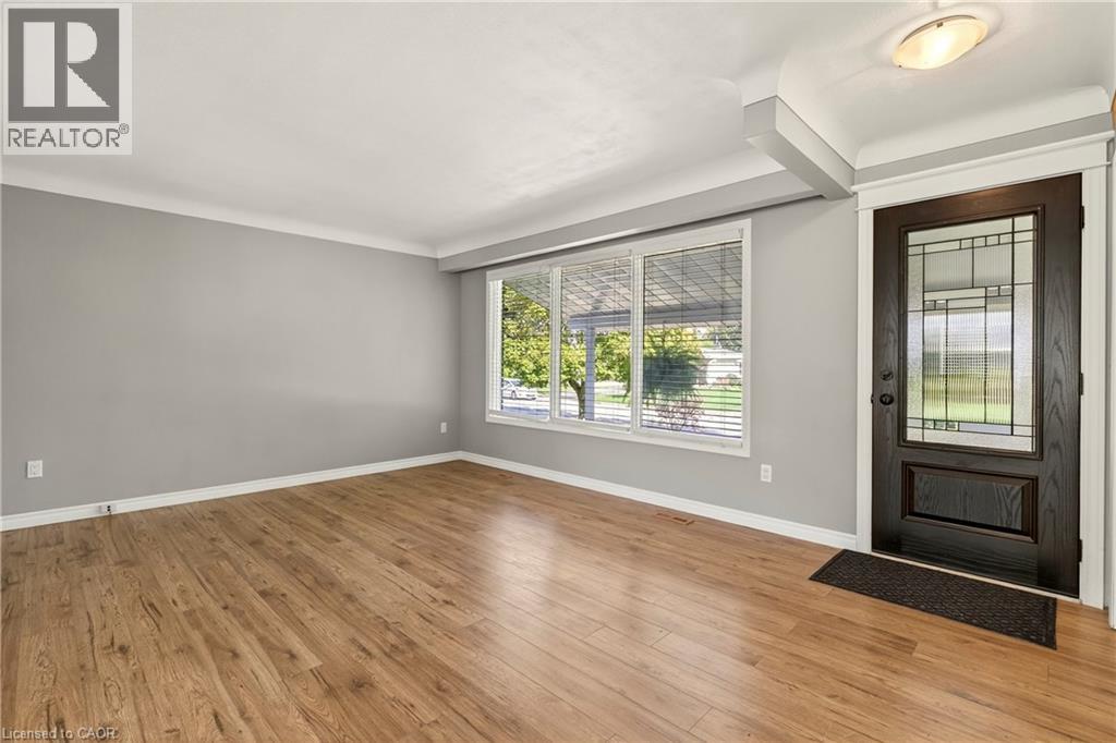 12 Ridley Heights Drive, St. Catharines, Ontario  L2S 2J2 - Photo 6 - 40784644