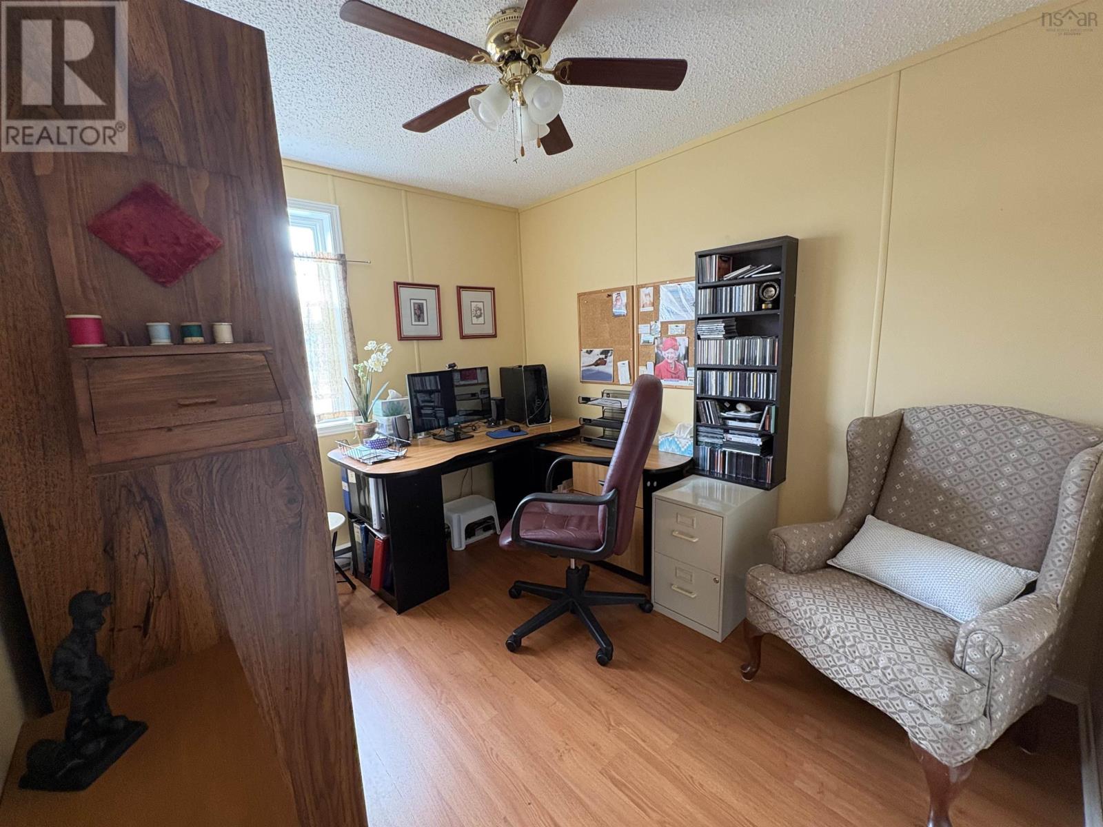 1056 Park Lane, Westville, Nova Scotia  B0K 2A0 - Photo 12 - 202522755