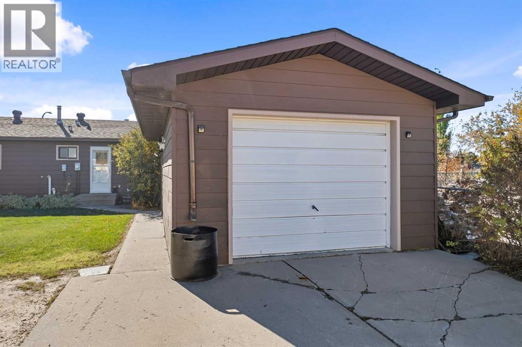 34 Hollinger Drive, Swan Hills, Alberta  T0G 2C0 - Photo 5 - A2264057