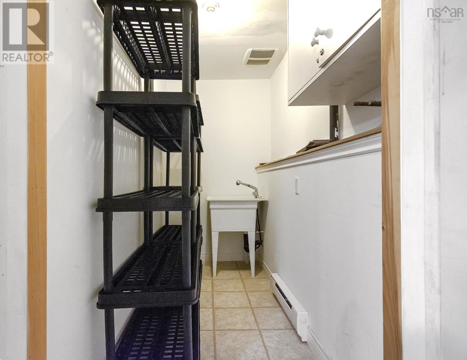 19 Walker Street, Lake Echo, Nova Scotia  B3E 1M4 - Photo 30 - 202523289