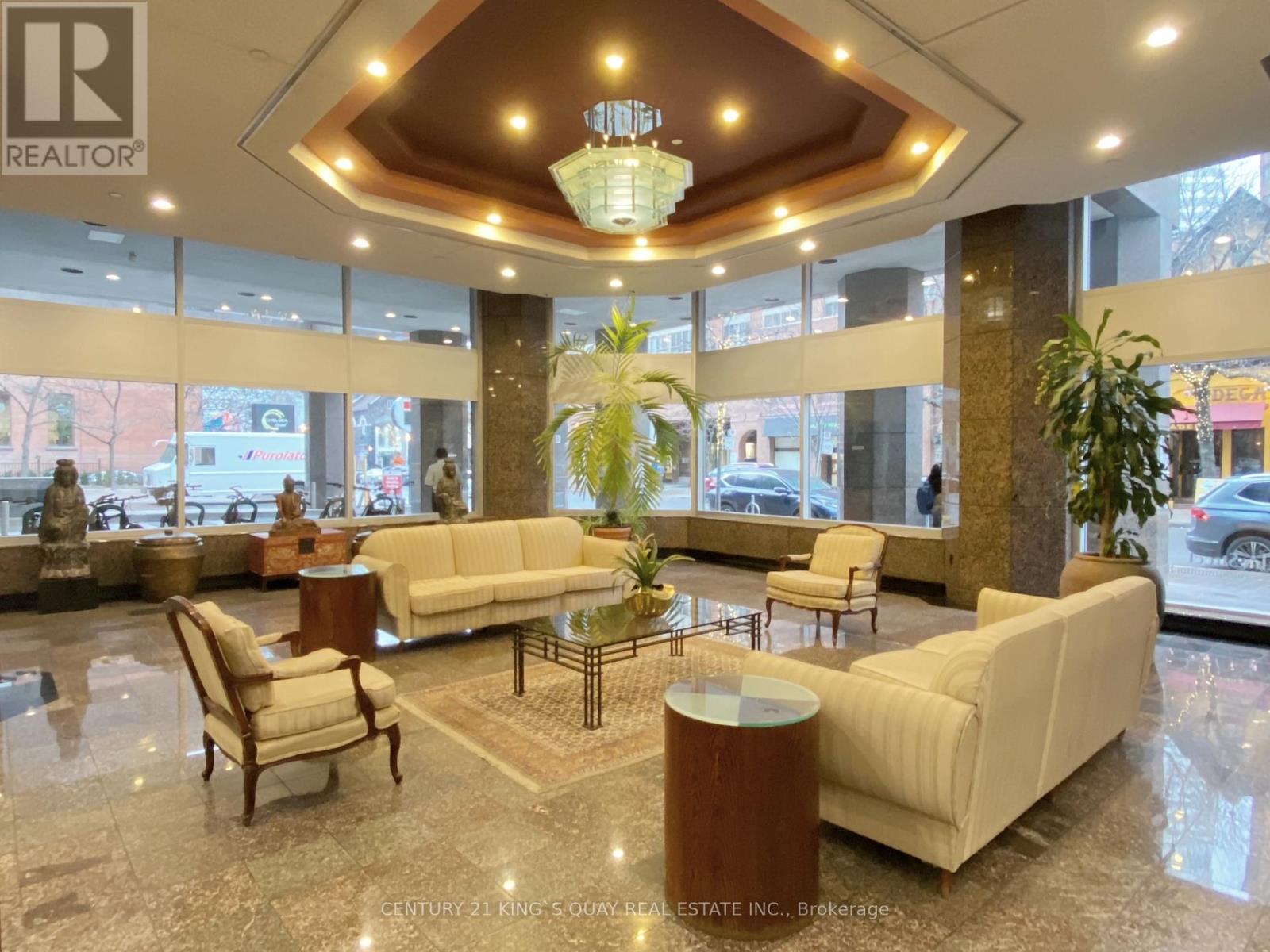 1900 - 38 ELM STREET, Toronto, Ontario