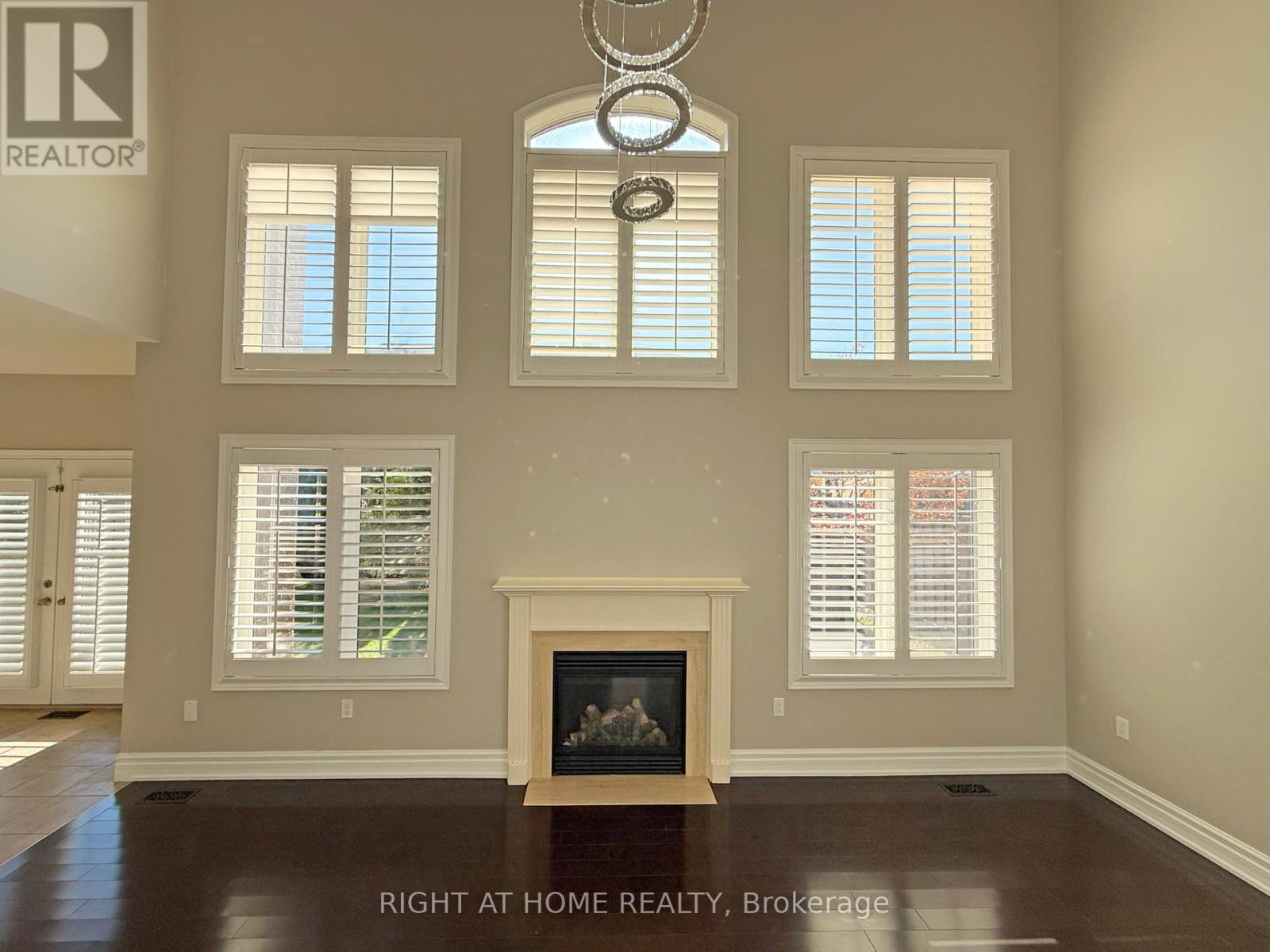 1294 Baseline Road, Hamilton, Ontario  L8E 0E4 - Photo 12 - X12492046