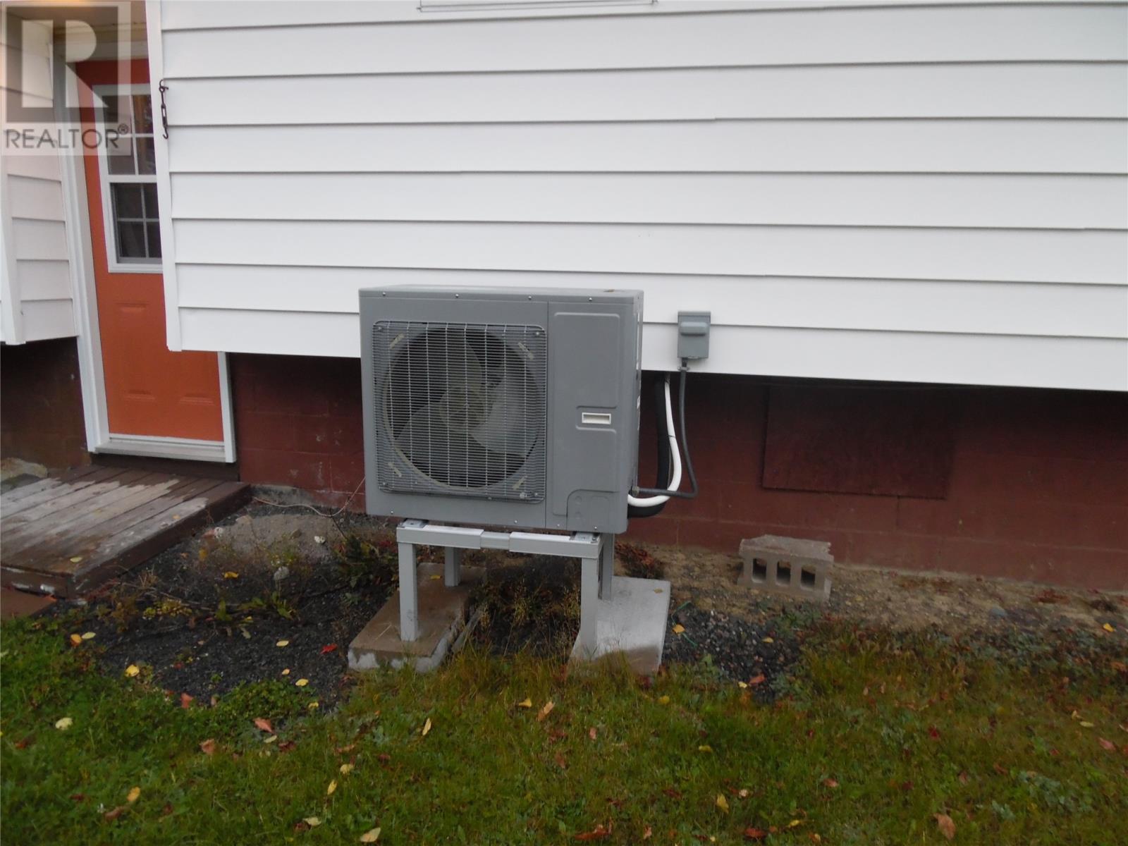 384 Random Island Road Road, Random Heights, Newfoundland & Labrador  A5A 3A1 - Photo 5 - 1291923