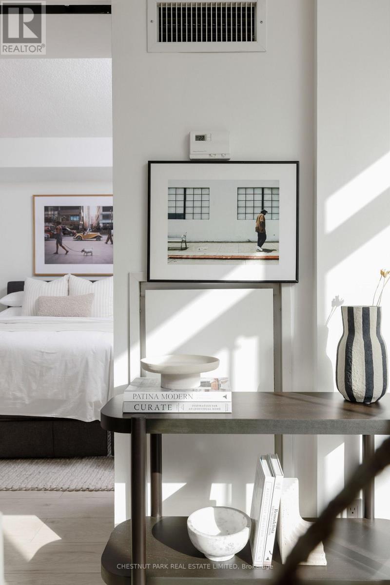 501 - 21 Nelson Street, Toronto, Ontario  M5V 3H9 - Photo 14 - C12494774