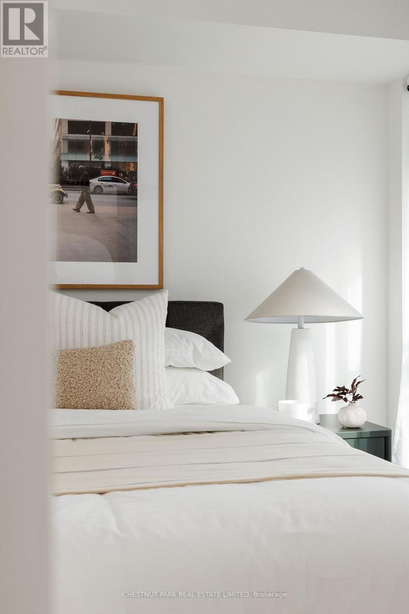 501 - 21 Nelson Street, Toronto, Ontario  M5V 3H9 - Photo 21 - C12494774