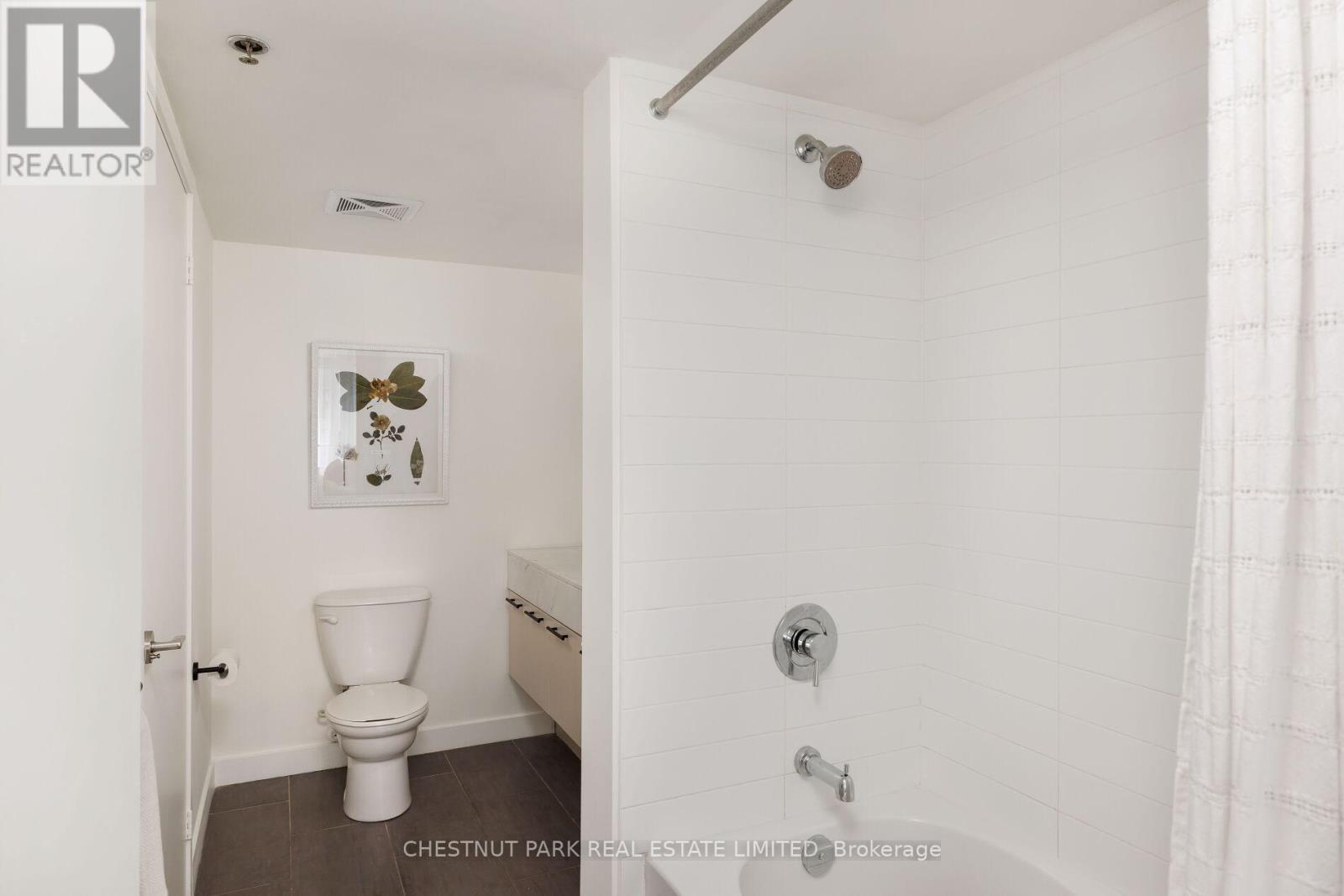 501 - 21 Nelson Street, Toronto, Ontario  M5V 3H9 - Photo 28 - C12494774