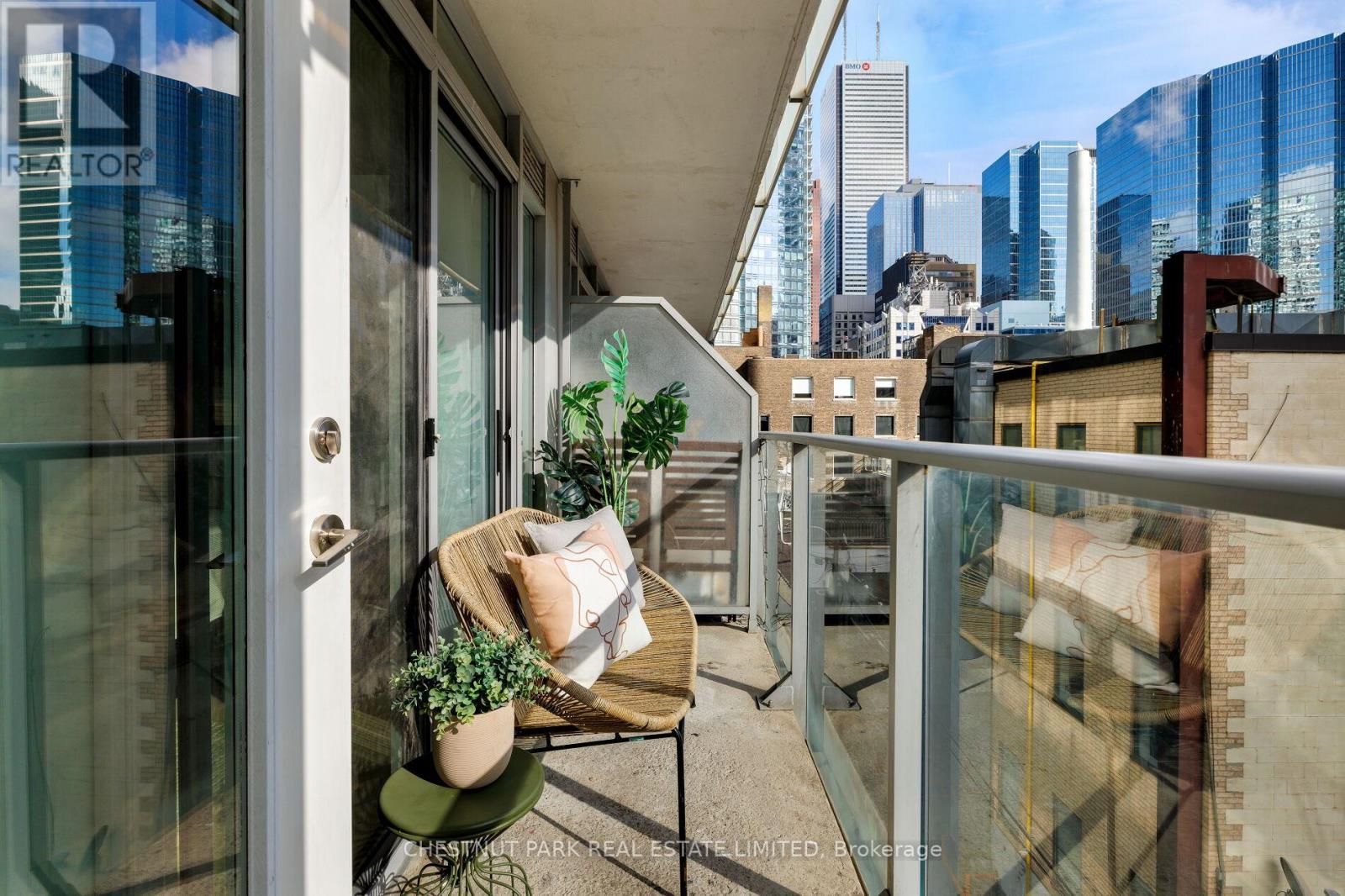 501 - 21 Nelson Street, Toronto, Ontario  M5V 3H9 - Photo 29 - C12494774